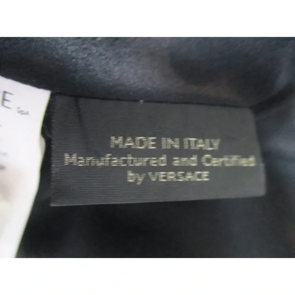 ⭐️ VERSACE— Stunning Sequined Dress, Blue/ Green/Silvery floral. GORGEOUS ! ⭐️ - Picture 13 of 17